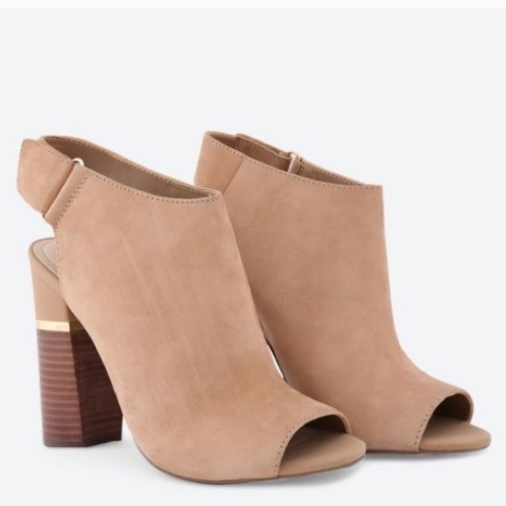 Aressa - 27 Aldo in Nude color Size 7.5